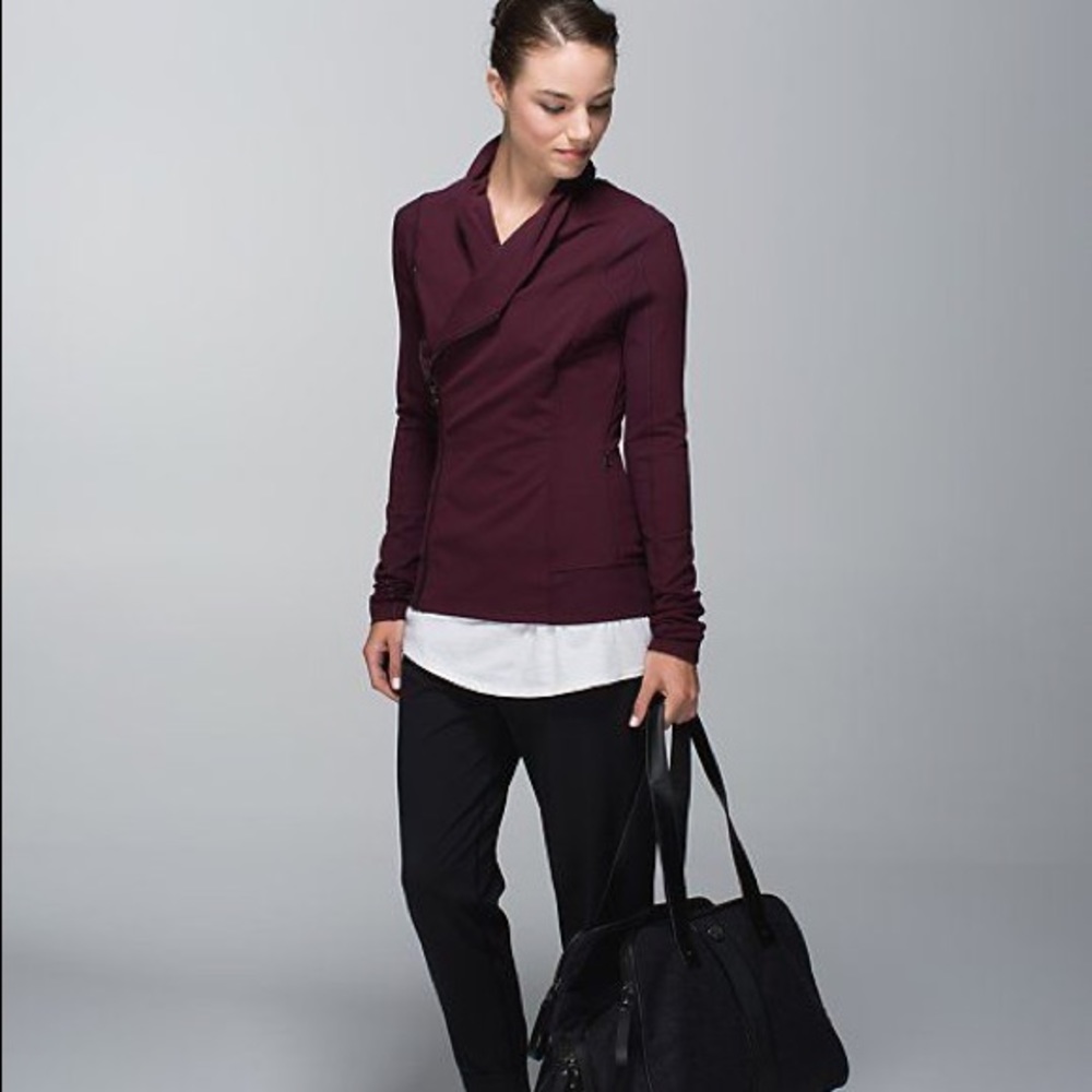 • s o l d• Lululemon Bhakti Jacket in Bordeaux