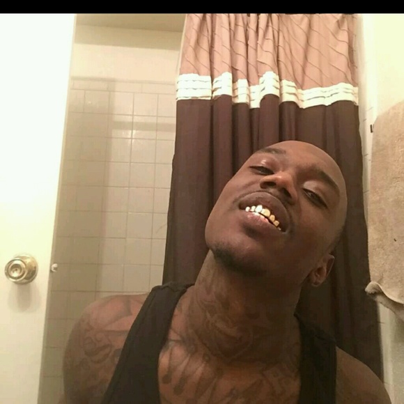 Meet your Posher, Devonta - Picture 1 of 1