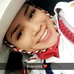 Meet your Posher, Ariel