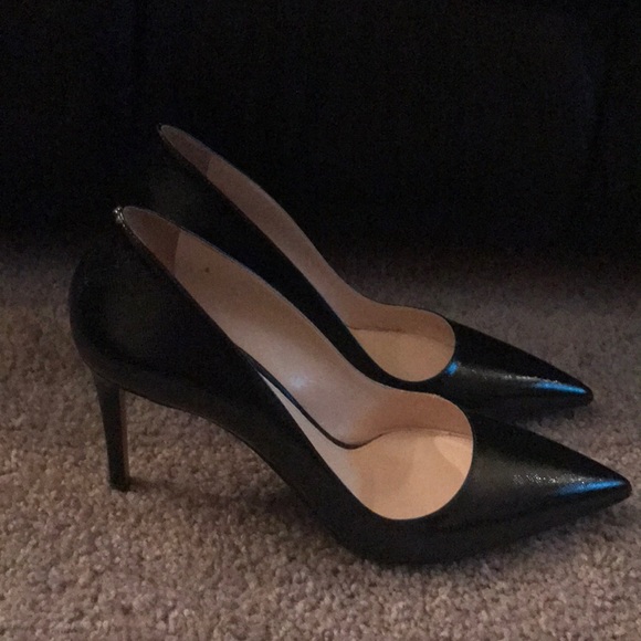 Prada Pumps - Picture 2 of 8