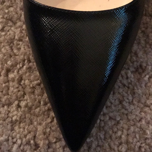 Prada Pumps - Picture 4 of 8