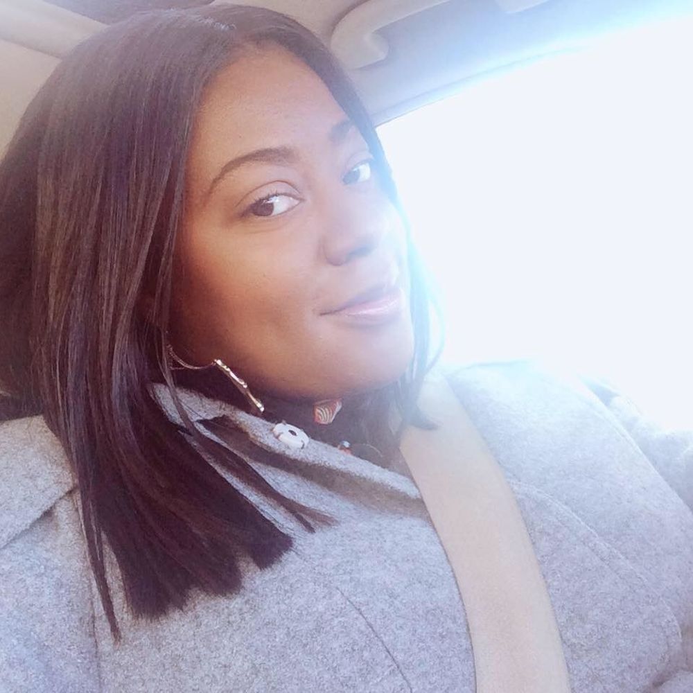 Meet your Posher, Damara