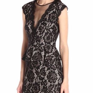 💃Price Drop💃NWOT Betsy & Adam Black/Nude Dress