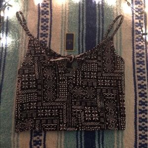 Hawaiian patterned crop top