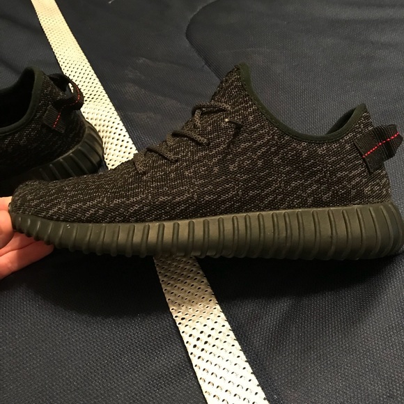 Yeezy Pirate Black main image 5