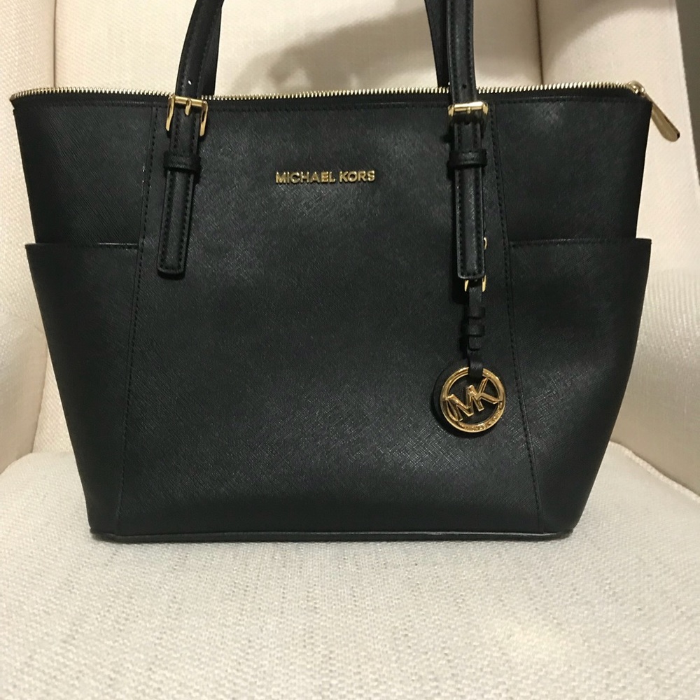 Black Michael Kors handbag