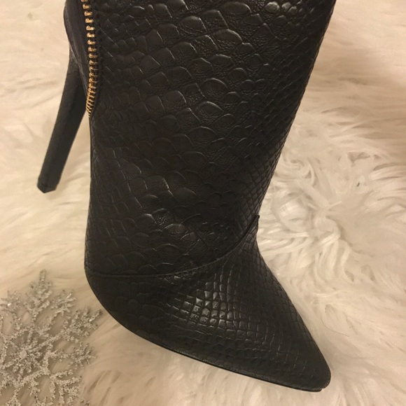 Black Reptile Texture Booties - Picture 5 of 7