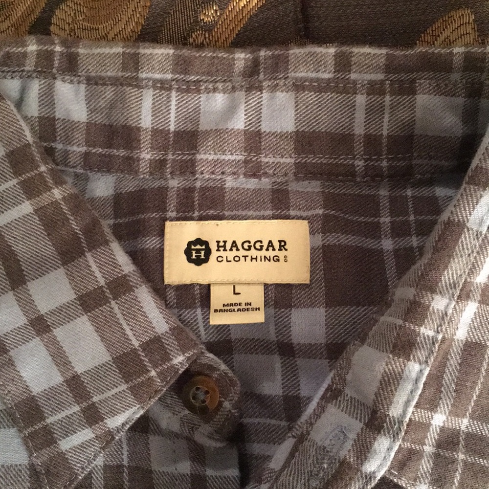 Soft button down - Picture 2 of 3