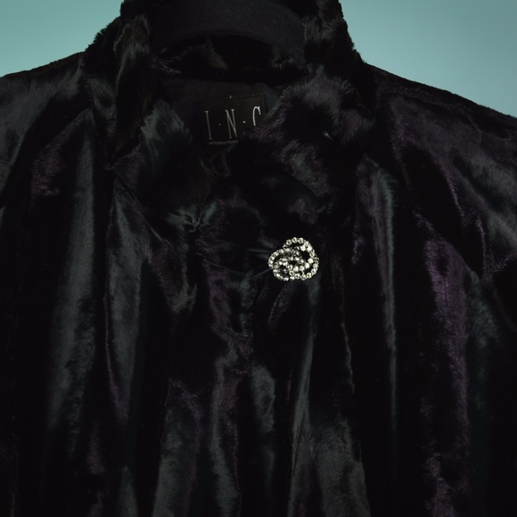 *SOLD*INC Medium Faux Fur Dress Jacket Rhinestones - Picture 2 of 5