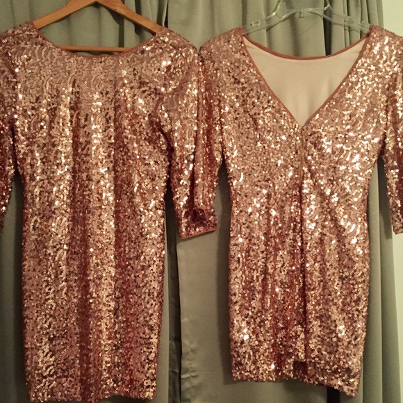 Quarter length sleeved rose gold sequin dresses - Picture 1 of 2