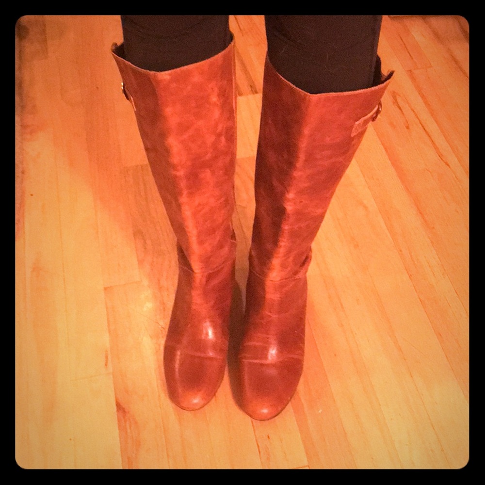 Tall brown leather Steve Madden boots