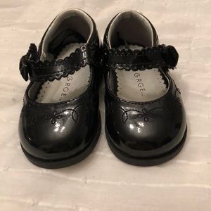 Little baby girl dress shoes