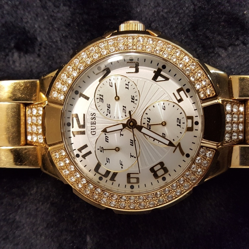 Guess Watch