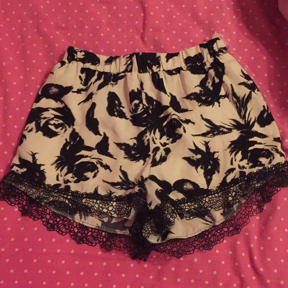 Cute Boutique Jella Couture Shorts