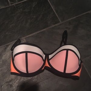 Triangl Bikini