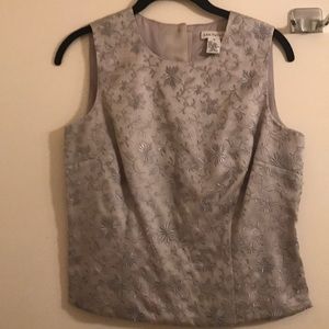 Ann Taylor sleeveless top size 4