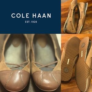 COLE HAAN flats w/ NIKE air cushioning technology