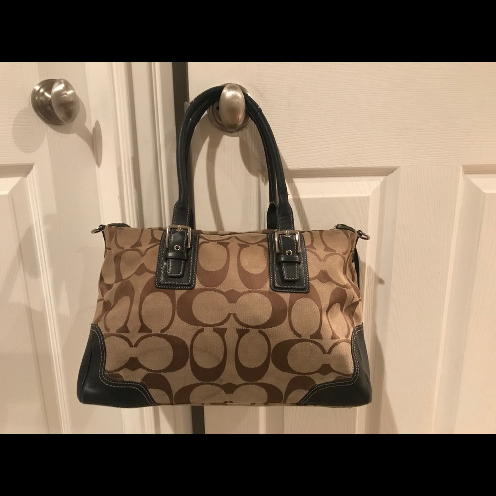 Authentic Coach signature F15670 satchel bag