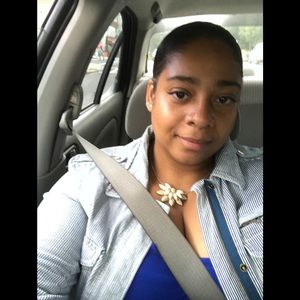 Meet your Posher, Joann