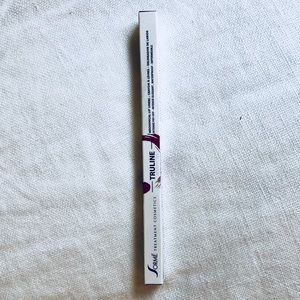 Lip liner. Sormé german beauty product.