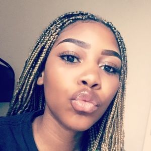 Meet your Posher, Ashanti