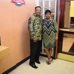 Meet your Posher, Gregory