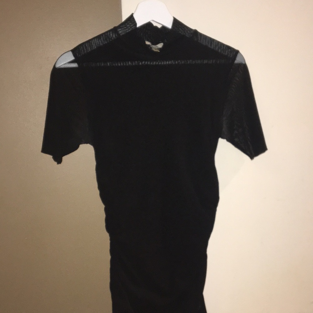 cache mesh black top