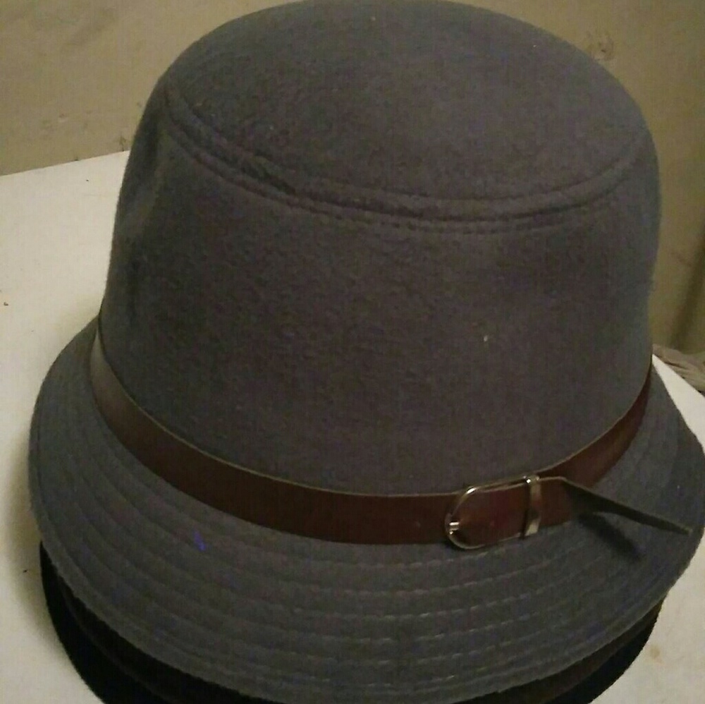 HAT - Picture 3 of 3