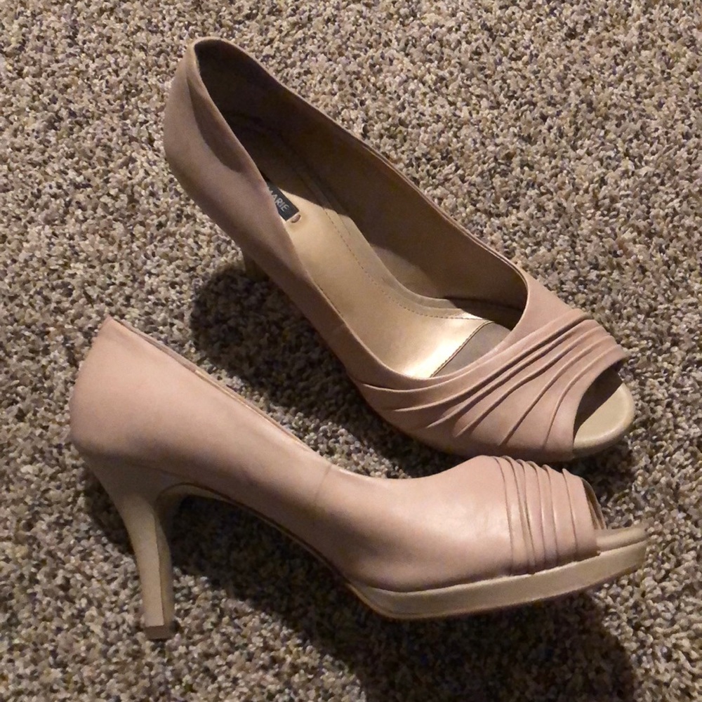 Cream Peak-a-boo Pumps
