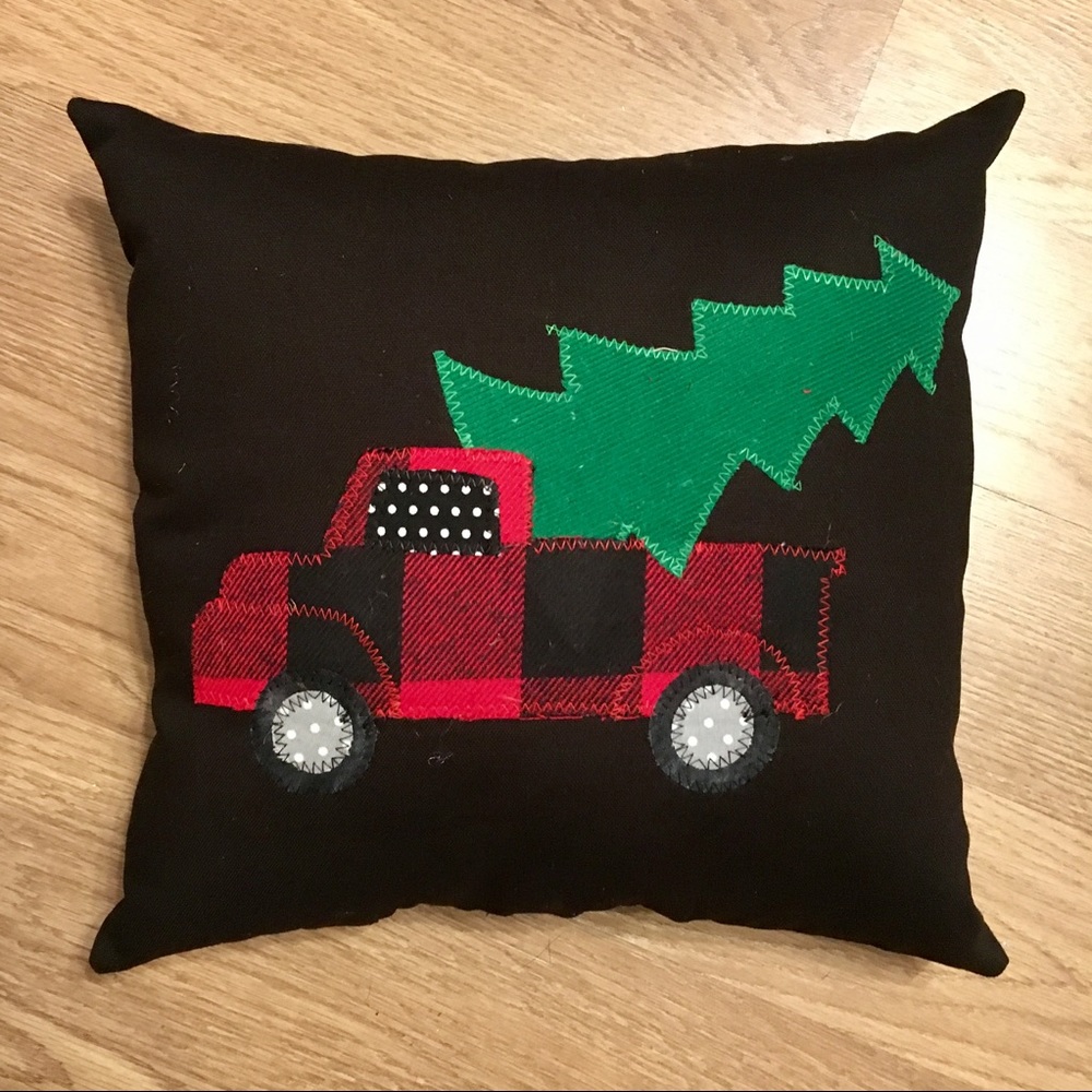 Christmas truck pillow! 🎄