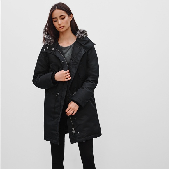 Aritzia Jackets & Blazers - Aritzia Community Archetype Parka