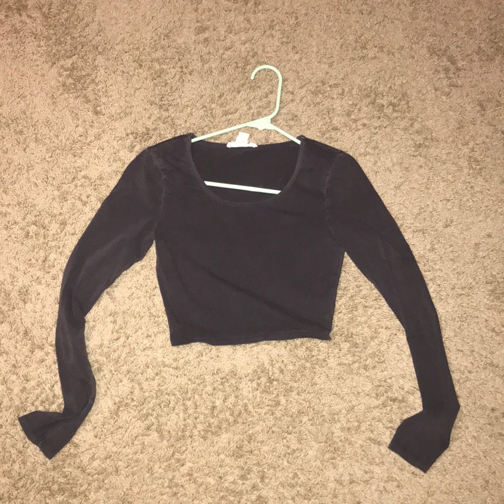 Long sleeve crop top