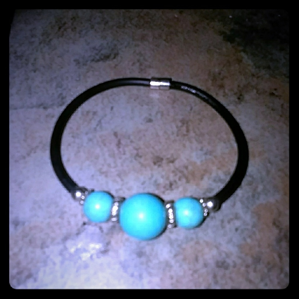 Turquoise fashion bracelet