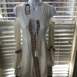NWT Beautiful ROMEO+HULIET  Top