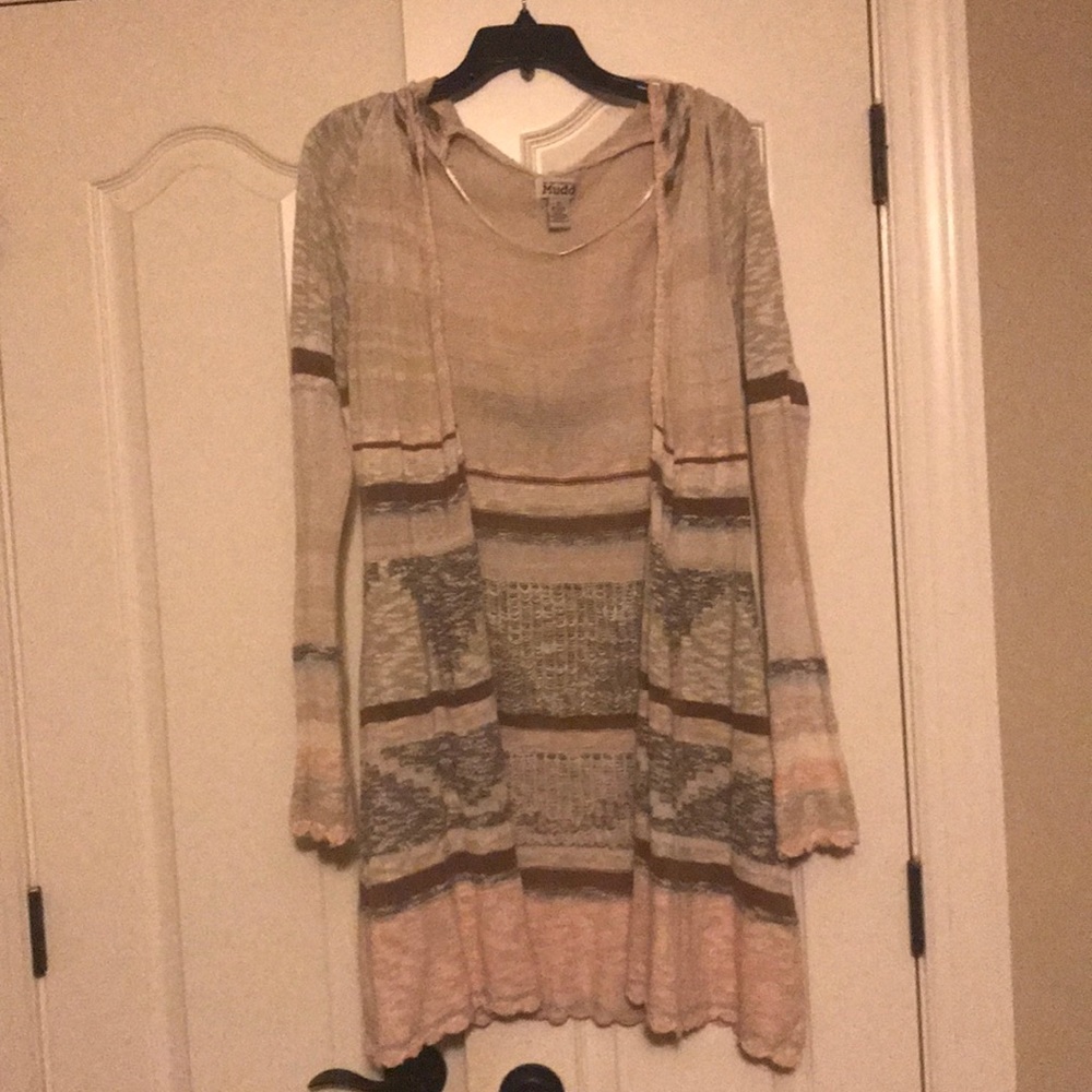 Mudd Light Sweater - Picture 2 of 4