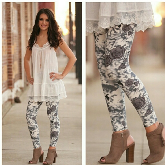 Soft Gray Floral Leggings - Picture 3 of 3