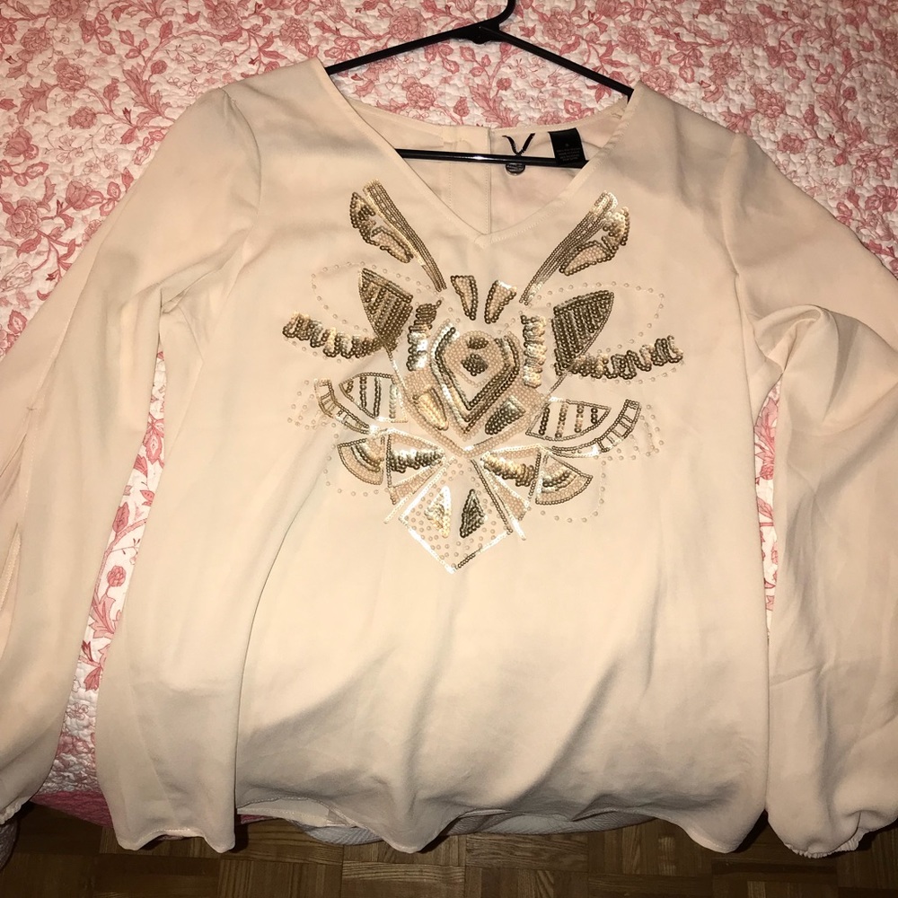 Buckle blouse