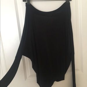 backless black sweater