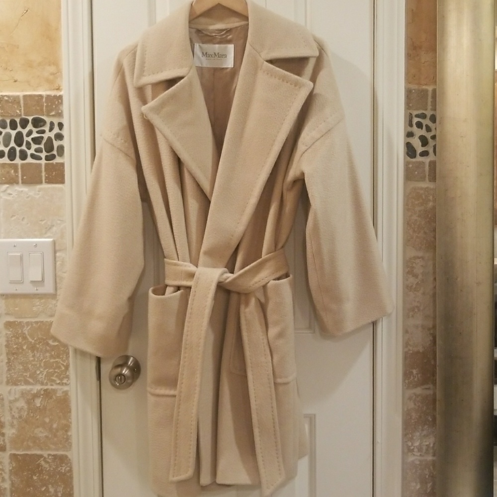 Max Mara CAMEL COAT 100% camel hair