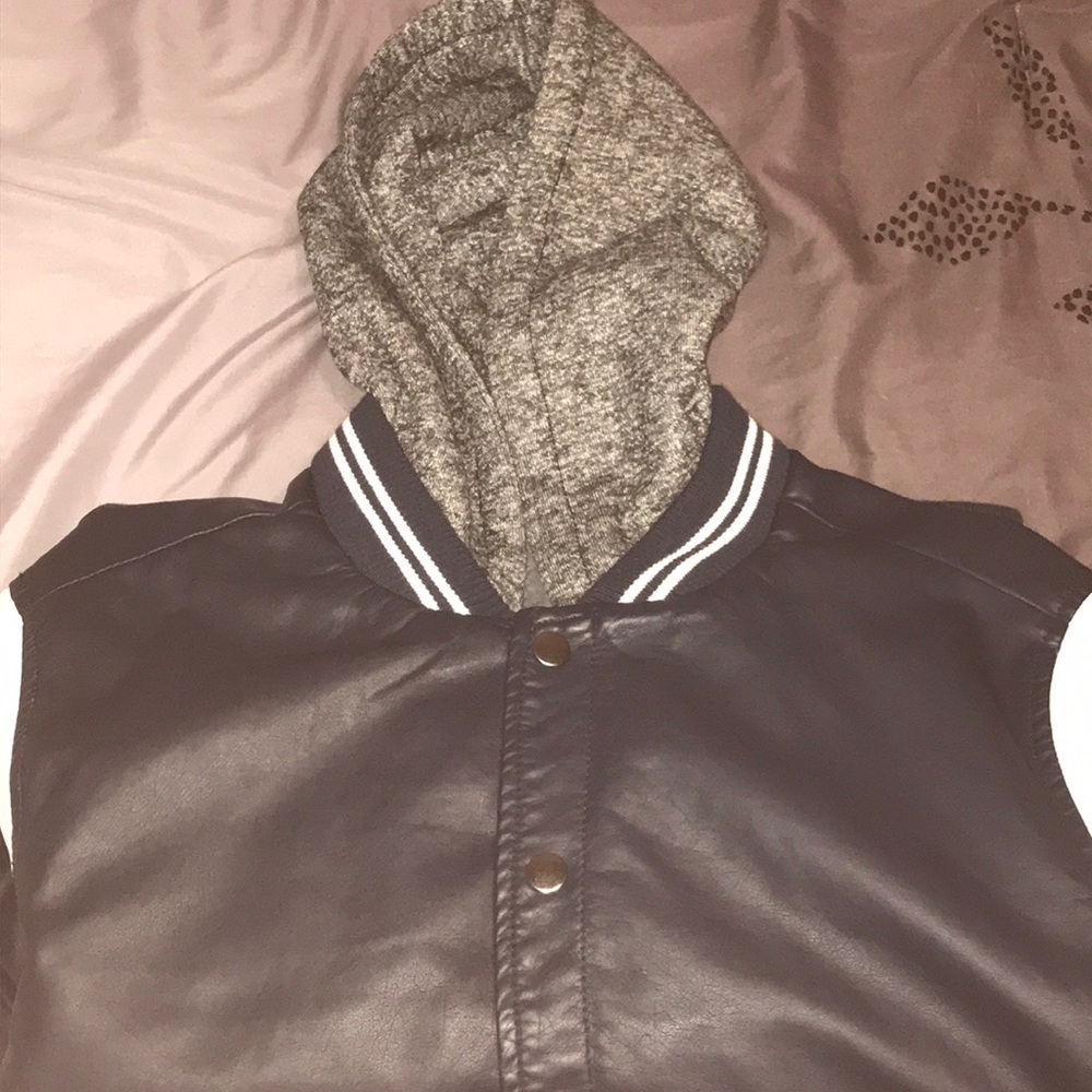 Retro Jacket - Picture 3 of 3