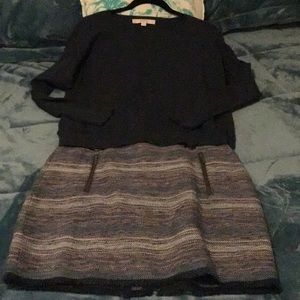 Beautiful peacock green sweater w/side slit detail