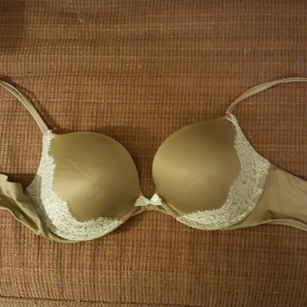 VICTORIA SECRET very sexy bra