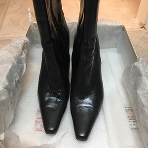 Is clariborne Jessie boots