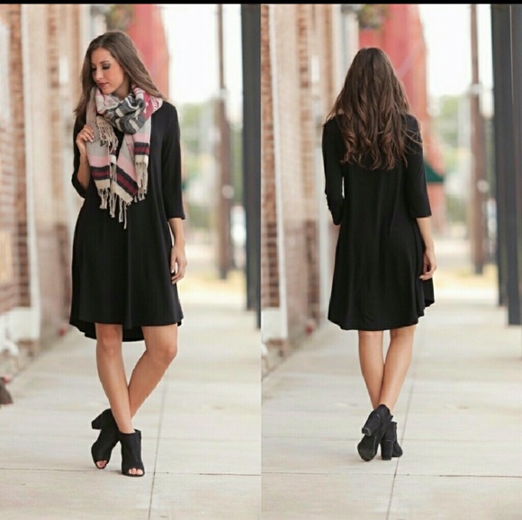 *Perfect Anytime/Anywhere Black Knit Dress ♡ - Picture 3 of 3