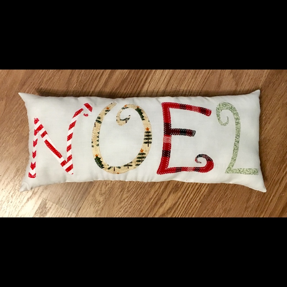 Noel Christmas pillow! 🎄