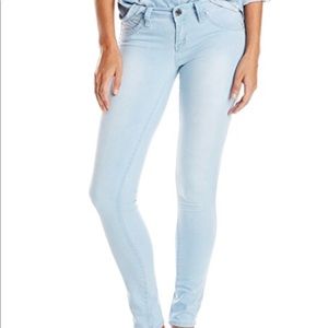 🍀Light Wash Jeans🍀