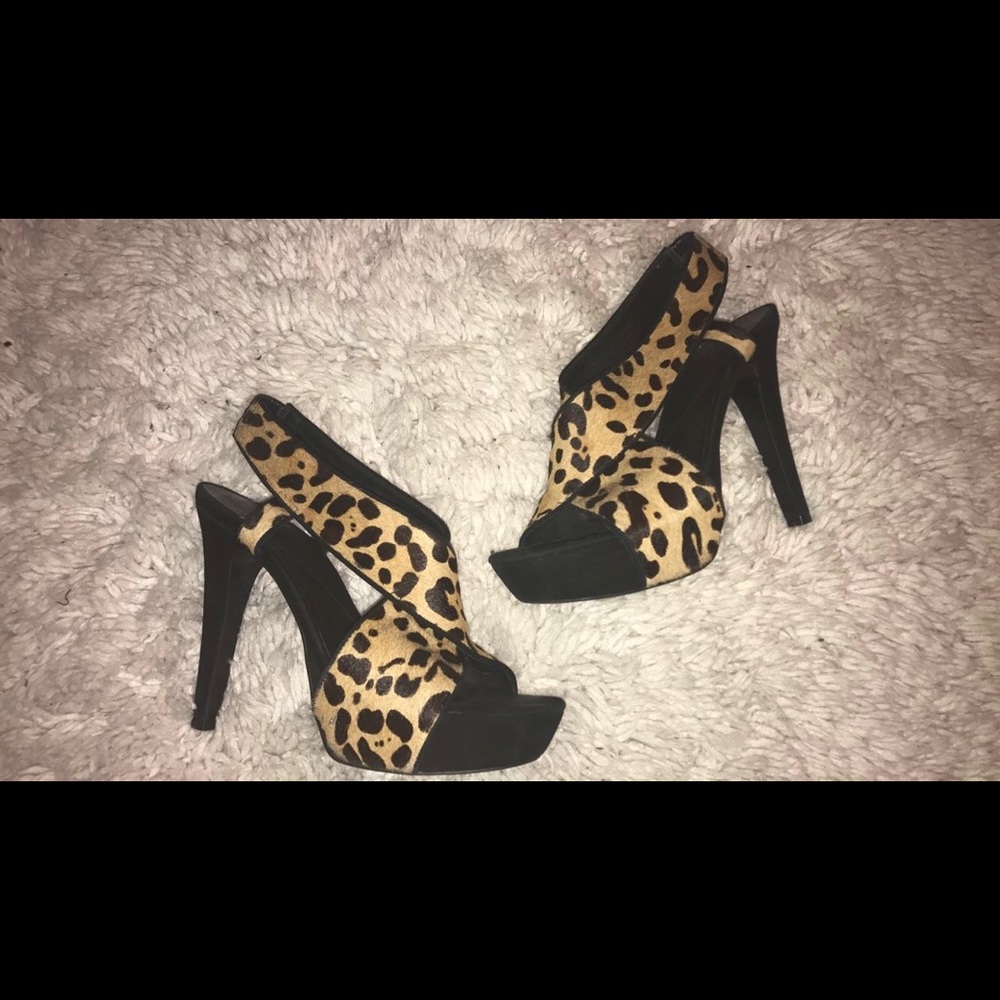 SALE ❄️🖤Diane Von Furstenberg Cheetah Print Heels