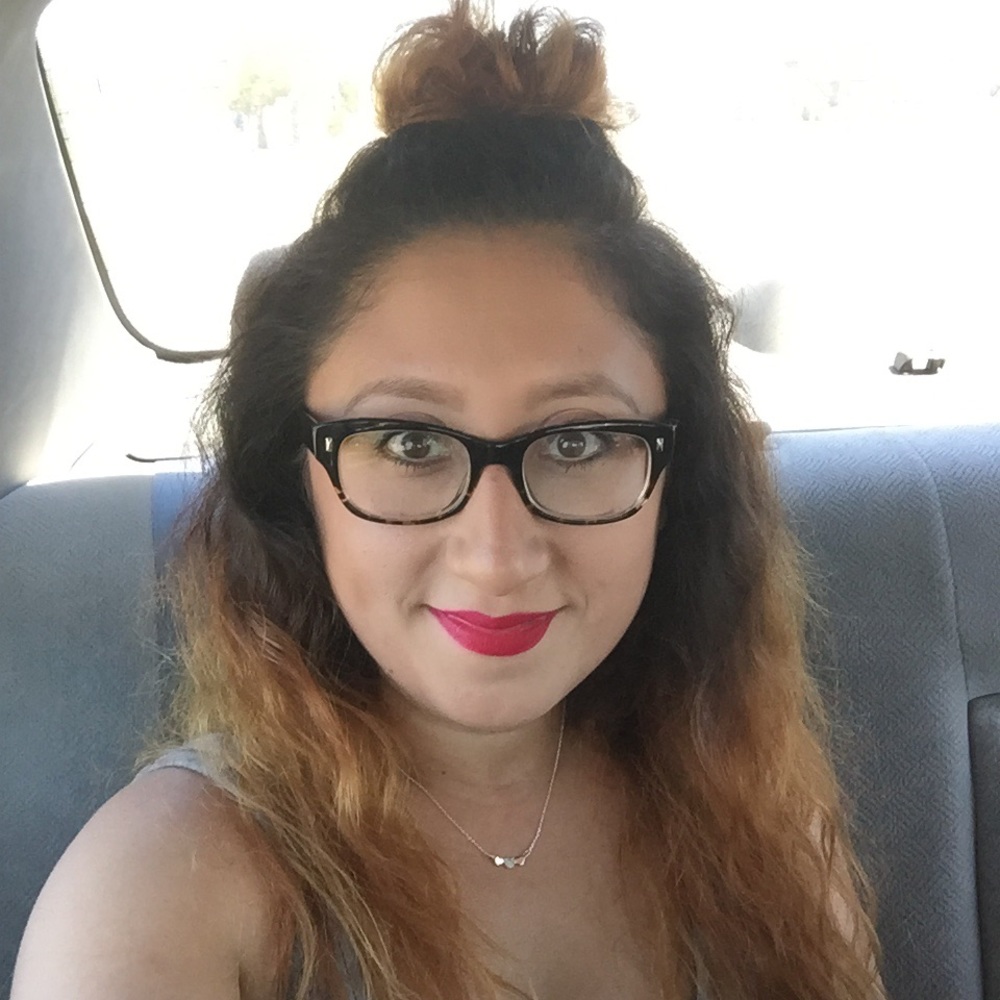 Meet your Posher, Karina