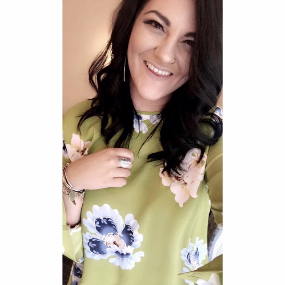 Meet your Posher, Daniella