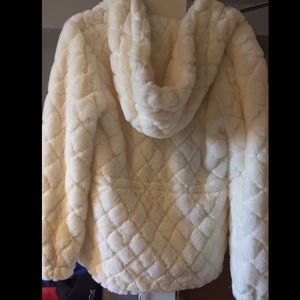 Super soft White faux fur women jacket